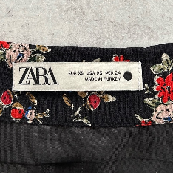 ZARA Floral Ruffle High Waist Mini Skirt - Picture 3 of 7